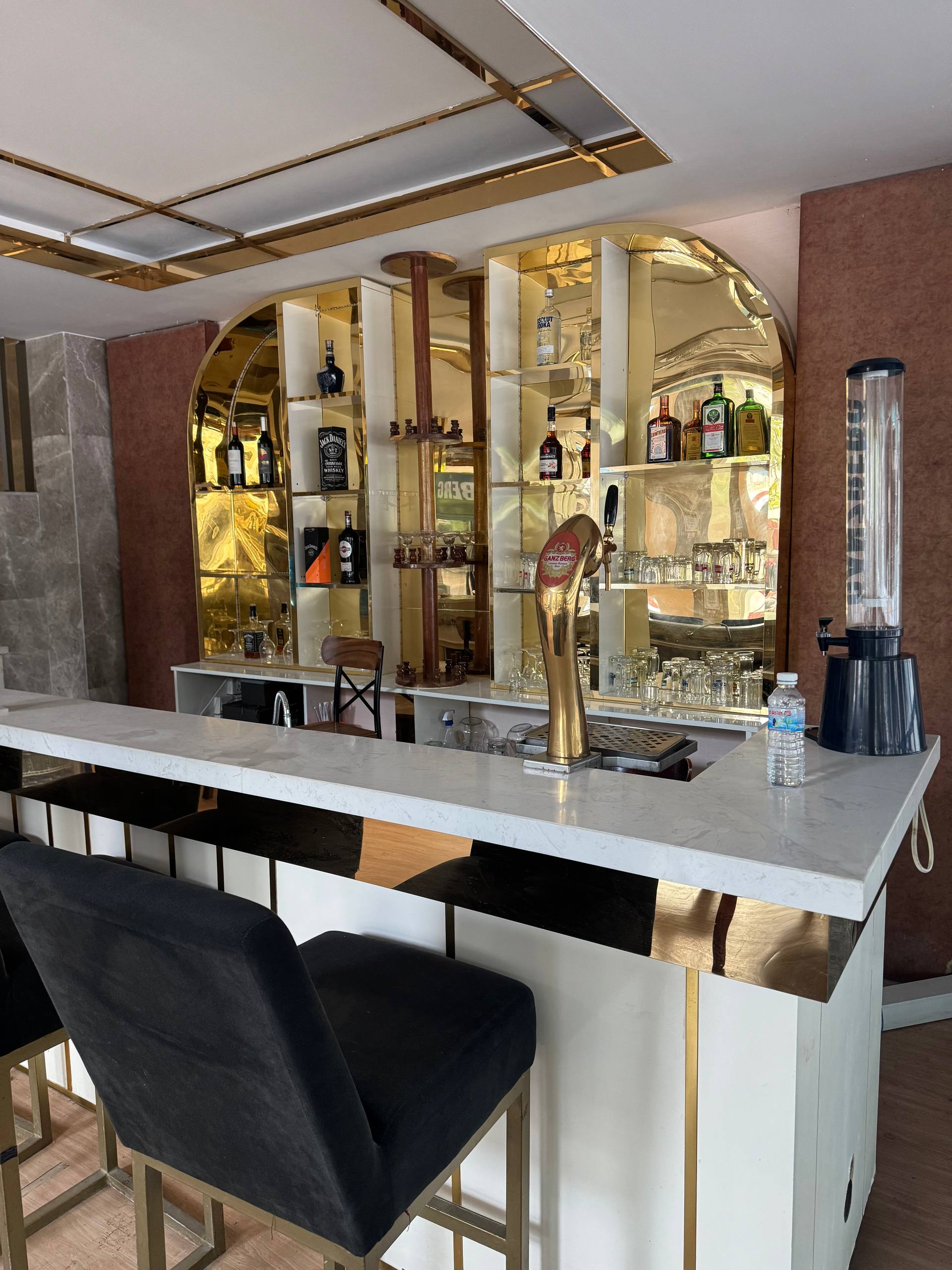 The Bar at Sai&Su Hotel - Cold beer and good conversations
